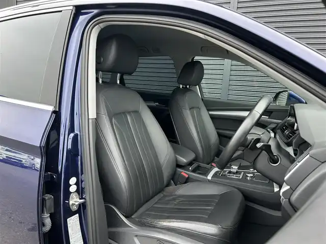 アウディ Ｑ５ 2．0TFSIクワトロ 1st ED 茨城県 2017(平29)年 4.8万km 青Ｍ 250台限定車 /S line仕様 /黒革 /シートヒーター /専用20inAW /アウディプレセンス /ACC /360度カメラ /パーキングエイド /M付パワ-シ-ト /パワーテールゲート /LEDヘッドライト /オートハイビーム /ETC2.0 /ドラレコ /パドルシフト /禁煙車