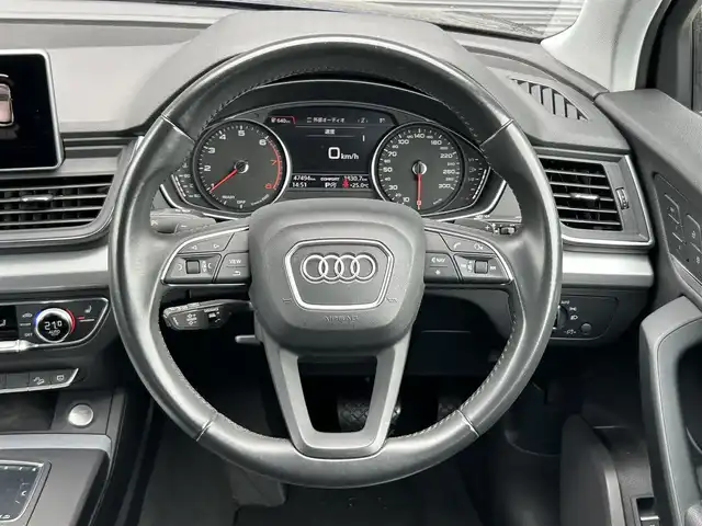 アウディ Ｑ５ 2．0TFSIクワトロ 1st ED 茨城県 2017(平29)年 4.8万km 青Ｍ 250台限定車 /S line仕様 /黒革 /シートヒーター /専用20inAW /アウディプレセンス /ACC /360度カメラ /パーキングエイド /M付パワ-シ-ト /パワーテールゲート /LEDヘッドライト /オートハイビーム /ETC2.0 /ドラレコ /パドルシフト /禁煙車