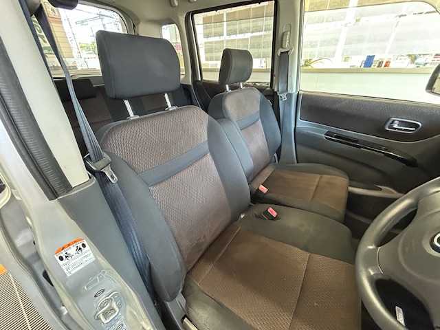 日産 ルークス ハイウェイスター 宮城県 2010(平22)年 9.7万km シルキーシルバーメタリック 純正オーディオ/FM/AM/CD/MD/片側パワースライドドア/純正フロアマット/社外アルミ冬タイヤ13インチ/ホイールなし夏タイヤ13インチ/キセノンライト/ウィンカードアミラー/プッシュスタート
