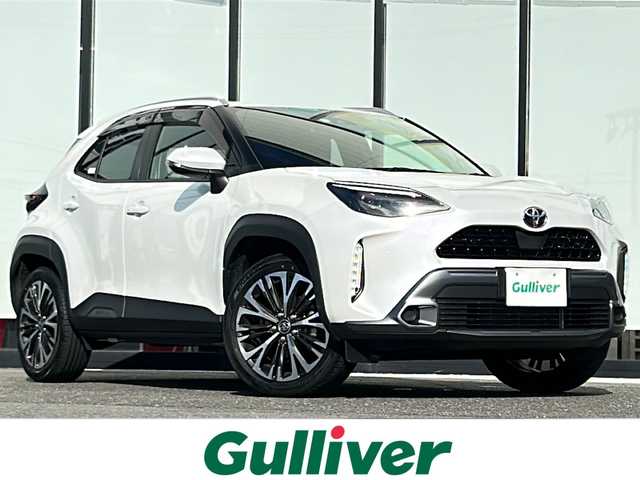 トヨタ ヤリスクロス Z アドベンチャー 山形県 2023(令5)年 1.4万km プラチナホワイトパールマイカ ワンオーナー/純正８型ディスプレイオーディオ/（Bluetooth/Miracast）/バックカメラ/トヨタセーフティセンス/前後コーナーセンサー/レーンキープアシスト/追従クルーズコントロール/電動パーキングブレーキ/オートブレーキホールド/LEDヘッドライト/オートライト/オートマチックハイビーム/ハーフレザーシート/D席パワーシート/D/N席シートヒーター/ステアリングヒーター/プッシュスタート/スマートキー/スペアキー/ステアリングリモコン/ルーフレール/社外AW冬タイヤ積載/（205/65R16  5mm）