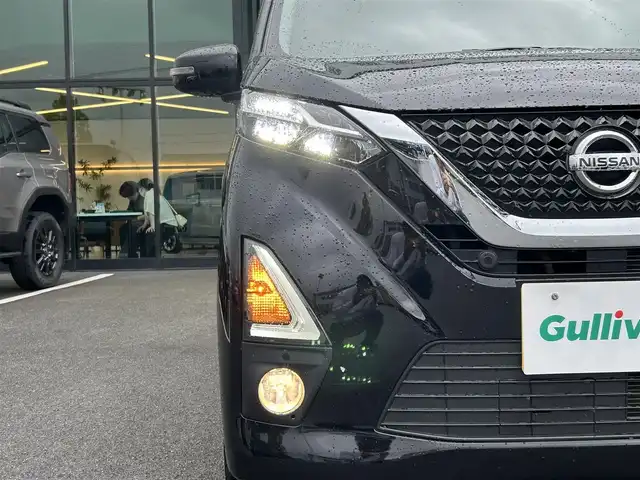 日産 デイズ ハイウェイスターG ターボ 愛媛県 2020(令2)年 5万km ブラック 禁煙車/純正ナビ（MM119D-W）/CD/TV/BT/全方位カメラ（フロント/バック/サイド）/ビルトインETC/ドライブレコーダー/エマージェンシーブレーキ/踏み間違い防止装置/横滑り防止装置/フロント/リヤコーナーセンサー/オートライト/LEDヘッドライト/ハロゲンフォグランプ/スマートキー/プッシュスタートボタン/タッチパネルオートエアコン/純正フロアマット/純正アルミホイール