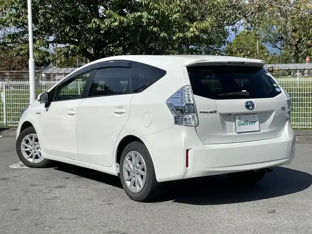 トヨタ プリウス α S 静岡県 2014(平26)年 4.3万km ホワイトパールクリスタルシャイン 1オーナー　/純正ナビ　/地デジ　/バックカメラ　/ステアリングスイッチ  /オートライト  /ビルトインETC /ヘッドライトレベライザー  /EV エコ パワーモード　　/スマートキー  /スペアキー /保証書　/取説