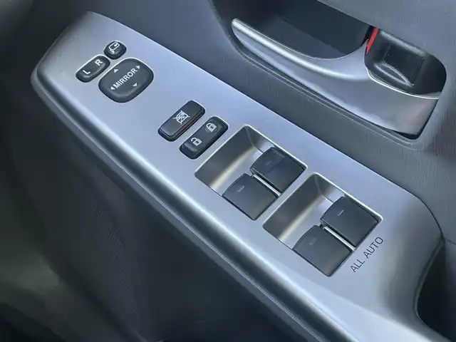 トヨタ プリウス α S 静岡県 2014(平26)年 4.3万km ホワイトパールクリスタルシャイン 1オーナー　/純正ナビ　/地デジ　/バックカメラ　/ステアリングスイッチ  /オートライト  /ビルトインETC /ヘッドライトレベライザー  /EV エコ パワーモード　　/スマートキー  /スペアキー /保証書　/取説