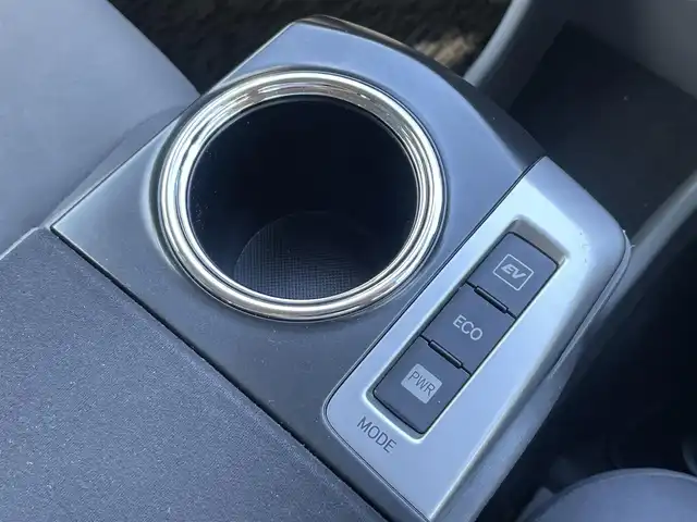 トヨタ プリウス α S 静岡県 2014(平26)年 4.3万km ホワイトパールクリスタルシャイン 1オーナー　/純正ナビ　/地デジ　/バックカメラ　/ステアリングスイッチ  /オートライト  /ビルトインETC /ヘッドライトレベライザー  /EV エコ パワーモード　　/スマートキー  /スペアキー /保証書　/取説