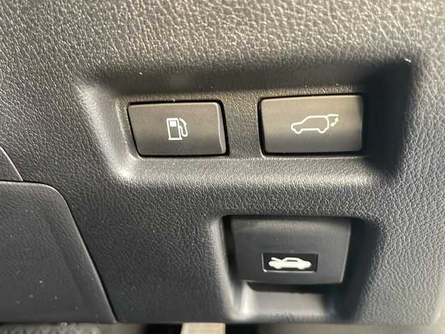 レクサス ＵＸ 250h バージョンC 岩手県 2023(令5)年 5万km ソニッククォーツ ナビ バックC カラーHUD 電動合皮革シート シートメモリ  シートヒーター フルセグ ビルドインETC2.0 電動リアゲート ステアヒーター ミラーヒーター レーダークルーズコントロール パドルシフト  AC100Vコンセント BSM 前後ドラレコ 純正18インチAW スペアキー