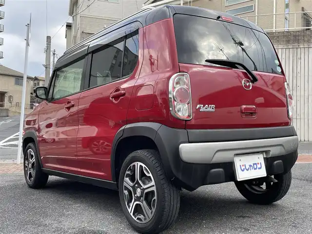 マツダ フレア クロスオーバー 福岡県 2014(平26)年 7.9万km フェニックスレッドパール/ブラック (株)IDOMが運営する【じしゃロン八幡西店】の自社ローン専用車両になります。こちらは現金またはオートローンご利用時の価格です。自社ローンご希望の方は別途その旨お申付け下さい/社外ナビ【A9K4】/(Bluetooth/CD/SD/ipod/フルセグTV)/衝突軽減ブレーキ/アイドリングストップ/横滑り防止装置/ベンチシート/純正フロアマット/D席シートヒーター/エンジンプッシュスタート/社外前方ドライブレコーダー/純正15インチアルミホイール/スマートキー