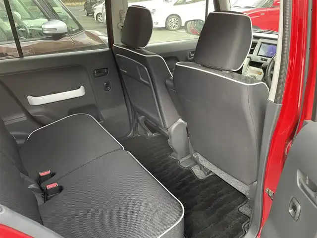 マツダ フレア クロスオーバー 福岡県 2014(平26)年 7.9万km フェニックスレッドパール/ブラック (株)IDOMが運営する【じしゃロン八幡西店】の自社ローン専用車両になります。こちらは現金またはオートローンご利用時の価格です。自社ローンご希望の方は別途その旨お申付け下さい/社外ナビ【A9K4】/(Bluetooth/CD/SD/ipod/フルセグTV)/衝突軽減ブレーキ/アイドリングストップ/横滑り防止装置/ベンチシート/純正フロアマット/D席シートヒーター/エンジンプッシュスタート/社外前方ドライブレコーダー/純正15インチアルミホイール/スマートキー