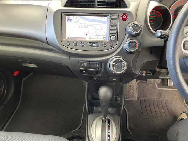 ホンダ フィット G スマートスタイルエディション 群馬県 2009(平21)年 1.9万km クリスタルブラックパール 純正ナビ　ビルトインＥＴＣ　キノセンヘッドランプ　オートライト　フォグランプ　衝突被害軽減ブレーキ　チップアップシート　エアコン　スマートキー　電動格納ミラー　フロアマット　ステアリングスイッチ　禁煙