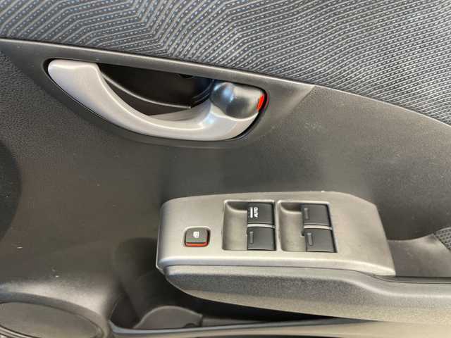 ホンダ フィット G スマートスタイルエディション 群馬県 2009(平21)年 1.9万km クリスタルブラックパール 純正ナビ　ビルトインＥＴＣ　キノセンヘッドランプ　オートライト　フォグランプ　衝突被害軽減ブレーキ　チップアップシート　エアコン　スマートキー　電動格納ミラー　フロアマット　ステアリングスイッチ　禁煙