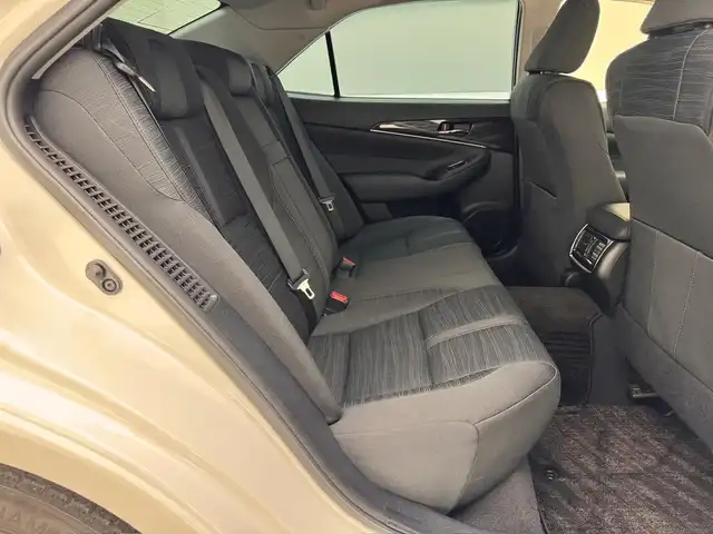 トヨタ クラウン ハイブリッド アスリートS 兵庫県 2014(平26)年 9.3万km ホワイトパールクリスタルシャイン 純正HDDナビ/（CD、DVD、BT、フルセグTV）/ビルトインETC/純正フロアマット/ドアバイザー/追従式クルーズコントロール/バックカメラ/パワーシート/シートヒーター/純正17インチアルミホイール/ステアリングヒーター/前後コーナーセンサー