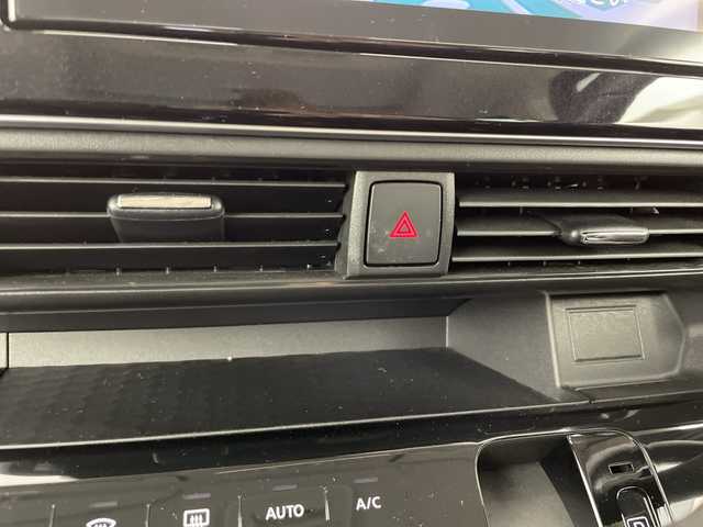 三菱 ｅＫクロススペース G 富山県 2021(令3)年 4.6万km オークブラウンメタリック ワンオーナー/純正9インチナビ【MM320D-LM】/(AM/FM/CD/DVD/SD/AUX/BT)/フルセグTV/バックカメラ/片側パワースライドドア（ハンズフリー機能付き）/衝突被害軽減ブレーキ/レーンキープアシスト/コーナーセンサー前後/オートLEDヘッドライト/ダウンヒルアシストコントロール/前席シートヒーター/スマートキー/プッシュスタート/アイドリングストップ/純正フロアマット/保証書