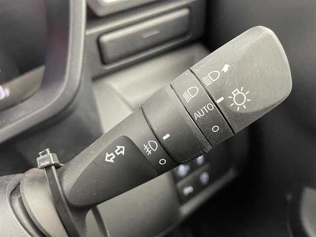 トヨタ ライズ Z 埼玉県 2024(令6)年 0.4万km ブラックマイカメタリック 禁煙車/ディスプレイオーディオパノラミックビューパッケージ/・９型ディスプレイオーディオ/・地デジTV/・USB入力端子/・HDMI端子/・スマホ連携/・スマートパノラマパーキングアシスト/・ステアリングスイッチ/・パノラミックビュー/ブラインドスポットモニター+リヤクロストラフィックアラート/スマートアシスト/・衝突回避支援ブレーキ機能/・車線逸脱警報機能/・ふらつき警報/・ブレーキ制御付き誤発進抑制制御機能/・アダプティブドライビングビーム/・標識認識機能(進入禁止/最高速度/一時停止)/・アダブティブクルーズコントロール/・サイドビューランプ/・レーンキープコントロール/・衝突警報機能/・車線逸脱抑制制御機能/・路側逸脱警報/・先行車発進お知らせ機能/・コーナーセンサー/ETC/コーナーリングトレースアシスト/シートヒーター(運転席/助手席)/革巻きステアリング/MTモード付きATシフト/LEDヘッドライト/LEDシーケンシャルターンランプ/スマートキー＆プッシュスタート/ウィンカー付き電動格納ミラー/純正アルミホイール（195/60/R17）/エアバッグ(運転席/助手席/サイド/カーテン)