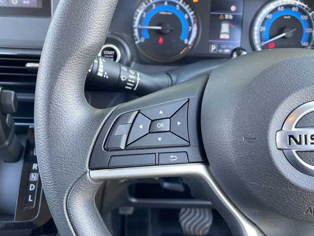 日産 デイズ X 富山県 2022(令4)年 1.5万km スパークリングレッドM ワンオーナー/全方位カメラ/純正ディスプレイオーディオ/ＵＳＢ/ＢｌｕｅＴｏｏｔｈ/ドライブレコーダー前後/純正フロアマット/社外１４インチＡＷ/オートエアコン/アイドリングストップ/プッシュスタート/純正14インチAWノーマルタイヤ積み込み/保証書/取扱説明書/ディスプレイオーディオ取扱説明書