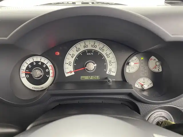 トヨタ ＦＪクルーザー 大分県 2011(平23)年 12.1万km ベージュ/ホワイト 禁煙車/社外ナビ/・Bluetooth/・フルセグTV/・AM/・FM/・DISC/バックカメラ/前後ドライブレコーダー/ETC/リアコーナーセンサー/純正20インチアルミホイール/純正フロアマット/横滑り防止装置/４WD/リモコンキー/パワーウィンドウ/パワーステアリング/電動格納ミラー
