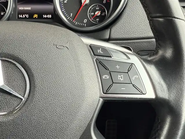 メルセデス・ベンツ ゲレンデヴァーゲン Ｇ３５０ｄ AMGライン 道南・函館 2016(平28)年 4.4万km オブシディアンブラック ラグジュアリーパッケージ/ハーマンカードンサウンド/レーダーセーフティ/ＡＭＧ２０インチＡＷ　/アダクティブクルーズコントロール/純正ナビＴＶ/ＥＴＣ/バックカメラ/黒革シート　/サンルーフ　/純正ＡＷスタッドレス車内　/キーレス・スペアキー有　/新車時保証書　/取扱説明書　