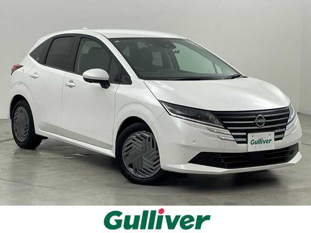 日産 ノート X 福岡県 2024(令6)年 0.3万km ピュアホワイトパール 純正ナビ（ＢＴ，フルセグＴＶ）　/アラウンドビューモニター　/前方ドライブレコーダー　/コーナーセンサー　/エマージェンシーブレーキ　/レーンキープ　/ＢＳＭ　/インテリジェントルームミラー　/電動格納式ドアミラー