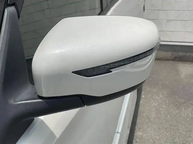 日産 セレナ e－パワー ハイウェイスター V 福岡県 2020(令2)年 3万km ブリリアントホワイトパール 純正SDナビ（フルセグ/CD/BT）バックモニタープロパイロットエマージェンシーブレーキコーナーセンサーBSM両側電動パワスラドラレコETC純正LEDヘットライト純正フロアマット純正15インチアルミホイールスマートキープッシュスタート