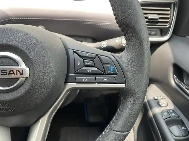 日産 セレナ e－パワー ハイウェイスター V 福岡県 2020(令2)年 3万km ブリリアントホワイトパール 純正SDナビ（フルセグ/CD/BT）バックモニタープロパイロットエマージェンシーブレーキコーナーセンサーBSM両側電動パワスラドラレコETC純正LEDヘットライト純正フロアマット純正15インチアルミホイールスマートキープッシュスタート