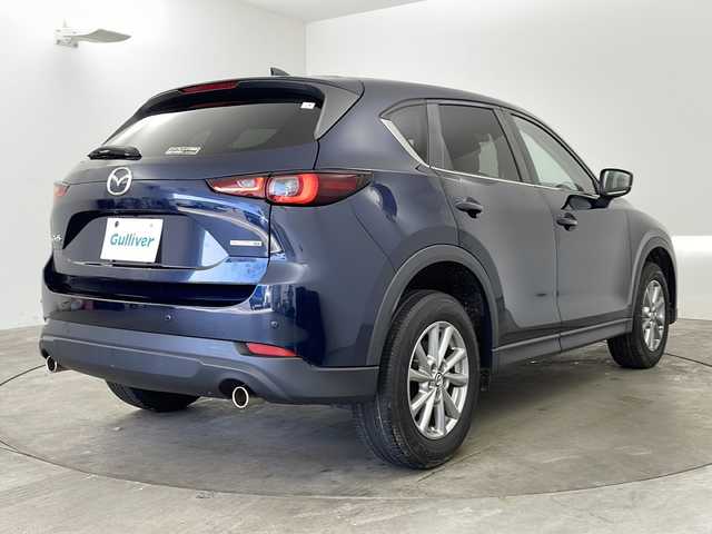 マツダ ＣＸ－５ 20S プロアクティブ 兵庫県 2022(令4)年 3万km ディープクリスタルブルーマイカ ・純正10.25インチナビ/　Bluetoothオーディオ/　USB接続/　スマートフォン連携/・バック/サイドカメラ/・ｉ－ＡＣＴＩＶＳＥＮＳＥ/・ドライバーアテンションアラート/・ブラインドスポットモニター/・レーンキープアシストシステム/・スマート・ブレーキ・サポート（SBS）/・スマート・シティ・ブレーキ・サポート（SCBS)/・前後コーナーセンサー/・トラクションコントロールシステム（TCS）/・アイドリングストップ/・オートマチックハイビーム/・社外前方ドライブレコーダー/・純正フロアマット/・ヘッドアップディスプレイ/・MTモード付AT/・純正17インチアルミホイール/・ETC/・横滑り防止機能/・盗難防止装置/・LEDオートライト/・W＋サイドエアバック/・スマートキー/・オートエアコン