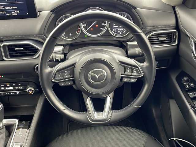 マツダ ＣＸ－５ 20S プロアクティブ 兵庫県 2022(令4)年 3万km ディープクリスタルブルーマイカ ・純正10.25インチナビ/　Bluetoothオーディオ/　USB接続/　スマートフォン連携/・バック/サイドカメラ/・ｉ－ＡＣＴＩＶＳＥＮＳＥ/・ドライバーアテンションアラート/・ブラインドスポットモニター/・レーンキープアシストシステム/・スマート・ブレーキ・サポート（SBS）/・スマート・シティ・ブレーキ・サポート（SCBS)/・前後コーナーセンサー/・トラクションコントロールシステム（TCS）/・アイドリングストップ/・オートマチックハイビーム/・社外前方ドライブレコーダー/・純正フロアマット/・ヘッドアップディスプレイ/・MTモード付AT/・純正17インチアルミホイール/・ETC/・横滑り防止機能/・盗難防止装置/・LEDオートライト/・W＋サイドエアバック/・スマートキー/・オートエアコン