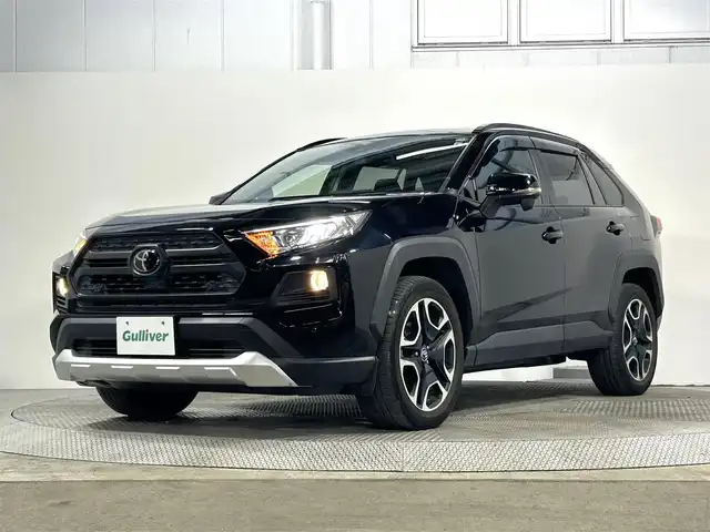 トヨタ ＲＡＶ４ アドベンチャー 大阪府 2019(令1)年 3.7万km アティチュードブラックマイカ ALPINE9incナビTV Bカメラ ETC 革シート パワーシート/ヒーター/エアコン ハンドルヒーター 衝突軽減 レーダーC クリアランスソナー BSM ダウンヒルアシスト ４WD
