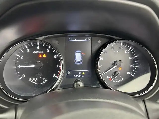 日産 エクストレイル 20Xi Vセレクション 道央・札幌 2020(令2)年 6万km ダイヤモンドブラック ・4WD/・プロパイロット/・衝突被害軽減ブレーキ/・レーンキープアシスト/・レーダークルーズコントロール/・純正メモリナビ/【フルセグ/BT/CD/DVD】/・アラウンドビューモニター/・シートヒーター/・ミラーヒーター/・パワーバックドア/・MTモード付AT/・ダウンヒルアシスト/・ステアリングスイッチ/・純正AW付冬タイヤ積込【225/65R17】