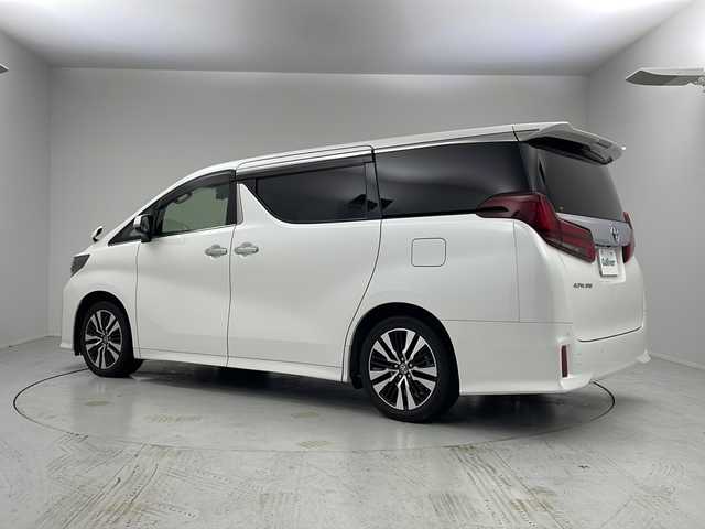 トヨタ アルファード S Cパッケージ 茨城県 2021(令3)年 4.7万km ホワイトパールクリスタルシャイン サンルーフ/純正ナビ/フリップダウンモニター/デジタルインナーミラー/ドライブレコーダー/エアシート/シートヒーター/レーダークルーズコントロール/ステアリングヒーター/バックカメラ/パワーシート/トヨタセーフティ/ステアリングリモコン/革ハンドル/AC100V/フルレザーシート/オットマン/電動オープン/LEDヘッドライト/オートライト/スマートキー/メモリーシート/BMS
