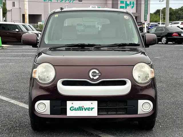 ダイハツ ミラ ココア X 千葉県 2014(平26)年 8.1万km プラムブラウンクリスタルマイカ ４ＷＤ　後期型　ナビＡＶＮ１３３Ｍ　ワンセグ　ＣＤ　スマートキー　アイドリングストップ　オートエアコン　フロアマット　ドアバイザー　ライトレベライザー　ホワイトホイール　プラムブラウンカラー