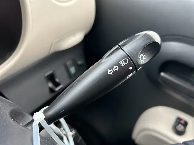 ダイハツ ミラ ココア X 千葉県 2014(平26)年 8.1万km プラムブラウンクリスタルマイカ ４ＷＤ　後期型　ナビＡＶＮ１３３Ｍ　ワンセグ　ＣＤ　スマートキー　アイドリングストップ　オートエアコン　フロアマット　ドアバイザー　ライトレベライザー　ホワイトホイール　プラムブラウンカラー