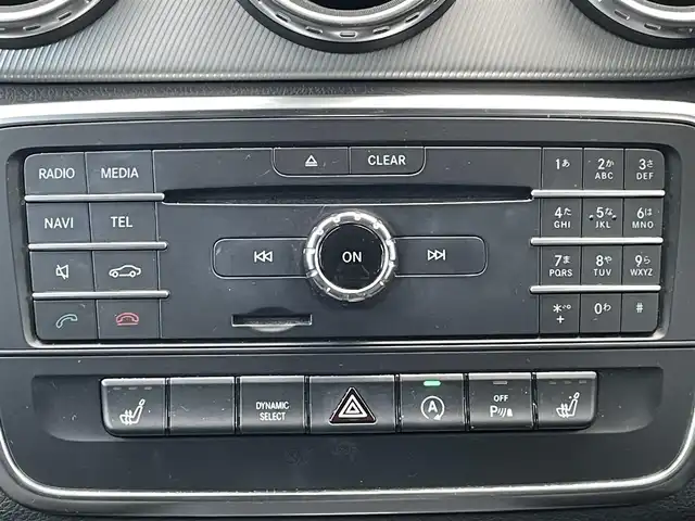 メルセデス・ベンツ ＧＬＡ１８０ 宮崎県 2016(平28)年 3.3万km 白 純正HDDナビ/・フルセグテレビ/・Bluetooth /・DVD/・CD/・AM FM/ハーフレザーシート/バックカメラ/・コーナーセンサー /アイドリングストップ/アクティブクルーズコントロール/・ブラインドスポットモニター/・レーンキープ/ETC/パワーバックドア/HIDヘッドライト/・オートライト/ドライブレコーダー /純正18インチアルミホイール