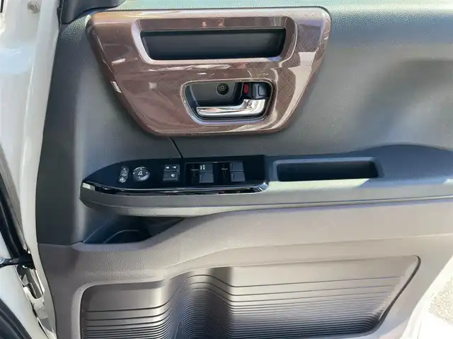 ホンダ Ｎ ＢＯＸ G･L ホンダセンシング カッパーブラウンスタイル 島根県 2019(平31)年 5.7万km プラチナホワイトパール 純正メモリナビ・フルセグTV/DVD再生・Bluetooth接続/両側パワースライド　/前後純正ドライブレコーダー /追従機能付クルーズコントロール/バックカメラ　/ETC/リアコーナーセンサー/衝突軽減ブレーキ/横滑り防止装置　/レーンキープアシスト/スマートキー・プッシュスタート/純正LEDヘッドライト/純正アルミホイール/純正フロアマット