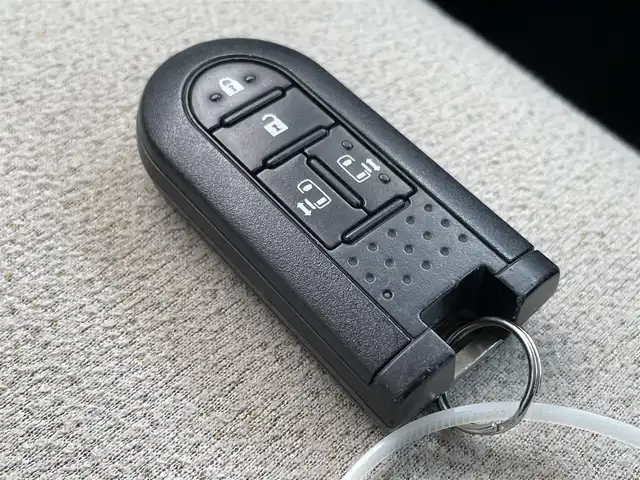 ダイハツ ムーヴ キャンバス X メイクアップ リミテッド SAⅢ 佐賀県 2019(平31)年 4.6万km パールホワイトⅢ/ライトローズマイカメタリックⅡ 2トーン 純正メモリーナビゲーション/・フルセグTV/CD/DVD/SD/USB/Bluetooth/パノラマモニター/両側パワースライドドア/ISOFIX対応/ステアリングリモコン/純正LEDフォグランプ/純正フロアマット/純正ドアバイザ―/新車保証書/取扱説明書/スペアキー１本/衝突軽減ブレーキ/車線逸脱警報機能/オートハイビーム/横滑り防止装置/アイドリングストップ