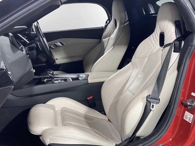 ＢＭＷ Ｚ４ sDrive20i スポーツ 沖縄県 2020(令2)年 3.3万km サンフラシスコレッド ワンオーナー/禁煙車　/純正ナビ　Ｂｌｕｅｔｏｏｔｈ　ＵＳＢ　ラジオ　/レーダークルーズコントロール　/衝突警告　/車線逸脱警告　/ブラインドスポットモニター　/パドルシフト　/電子パーキング　/オートホールド/取り扱い説明書/新車保証書/スペアキー