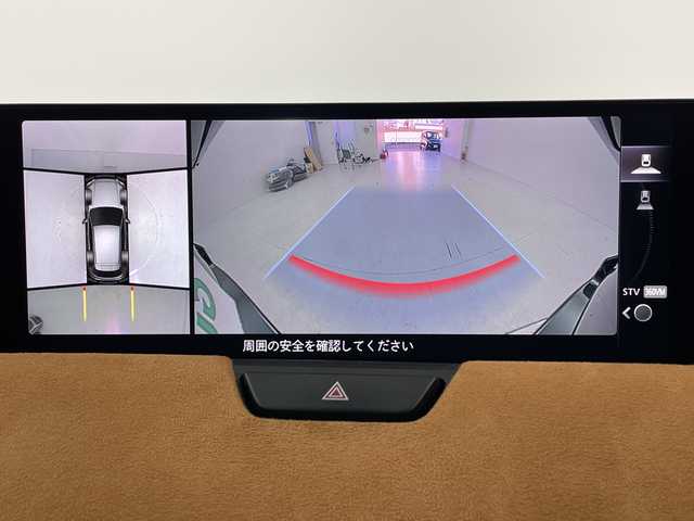 マツダ ＣＸ－６０ ＰＨＥＶ プレミアムスポーツ 大阪府 2023(令5)年 2.8万km ジェットブラックマイカ i-ACTIVESENSE/　・ディスタンス＆スピードアラート/　・レーンキープアシスト/　・前側接近車両検知/　・後方接近車両検知/　・ブラインドスポットモニター/　・ロードキープアシスト/　・追従式クルコン/　・AT誤発進抑制制御装置/サンルーフ/純正ディスプレイオーディオ/　・BT/FM/AM/フルセグ/ナビゲーション/バック・フロント・全方位カメラ/レザーシート/全席シートヒーター/前席エアシート/前席パワーシート/パワーバックドア/ステアリングヒーター/ダウンヒルアシストコントロール