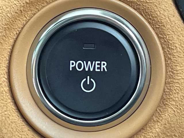 マツダ ＣＸ－６０ ＰＨＥＶ プレミアムスポーツ 大阪府 2023(令5)年 2.8万km ジェットブラックマイカ i-ACTIVESENSE/　・ディスタンス＆スピードアラート/　・レーンキープアシスト/　・前側接近車両検知/　・後方接近車両検知/　・ブラインドスポットモニター/　・ロードキープアシスト/　・追従式クルコン/　・AT誤発進抑制制御装置/サンルーフ/純正ディスプレイオーディオ/　・BT/FM/AM/フルセグ/ナビゲーション/バック・フロント・全方位カメラ/レザーシート/全席シートヒーター/前席エアシート/前席パワーシート/パワーバックドア/ステアリングヒーター/ダウンヒルアシストコントロール