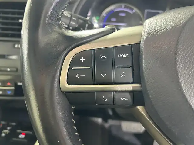 レクサス ＲＸ 450h バージョンL 佐賀県 2019(令1)年 5.9万km グラファイトブラックガラスフレーク 純正12.3インチナビ/フルセグTV/CD/DVD/Bluetooth/全方位カメラ/サンルーフ/衝突被害軽減システム/ヘッドアップディスプレイ/ブラインドスポットモニター/レーダークルーズコントロール/レーンアシスト/ロードサインアシスト/パーキングサポートブレーキ/オートライト/オートマチックハイビーム/3眼LEDヘッドライト/LEDフォグライト/純正前方ドライブレコーダー/ビルトインETC2.0/パワーバックドア/電子パーキング/ブレーキホールド/ステアリングヒーター/運転席・助手席パワーシート/運転席・助手席メモリーシート/全席シートヒーター/運転席・助手席エアシート/レザーシート/ISOFIX対応/ルーフレール/後席サンシェード/純正20インチアルミホイール/純正フロアマット/スマートキー×２/カードキー×１