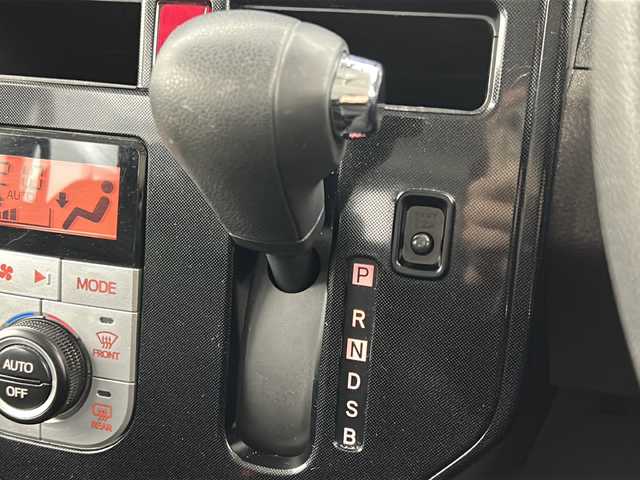 トヨタ タンク G 宮城県 2020(令2)年 4.9万km ブラックマイカメタリック 福祉車両/助手席リフトアップシート/スマートアシスト			/・衝突回避支援ブレーキ機能		/・車線逸脱警報機能＆路側逸脱警報機能			/・誤発進抑制機能/・衝突警報機能/・ふらつき警報/・先行車発進お知らせ/・標識認識機能/・オートハイビーム/・サイドビューランプ/・レーンキープコントロール/・コーナーセンサー/・クルーズコントロール/社外9型ナビ/・BT.CD.DVD.SD/フルセグTV/バックカメラ/両側パワースライド/ステアリングスイッチ/プッシュスタート/スマートキー/純正フロアマッド/ロールサンシェード/純正ドアバイザー/LEDヘッドライト/LEDフォグランプ/純正１４インチスチールキャップ/(夏タイヤ積込み165/65/R14：残2mm/キャップにヒビあり)/社外15インチアルミホイール/(冬タイヤ175/65/R15)/アイドリングストップ/横滑り防止機能