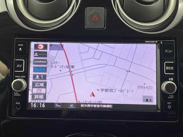 日産 ノート e－パワー ニスモ 栃木県 2017(平29)年 6.3万km ブリリアントシルバー 純正ナビ/（BT/CD/DVD/フルセグ/AM/FM）/全周囲カメラ/バック/サイド/フロントカメラ/衝突軽減システム/車線逸脱抑制機能/横滑り防止/ETC/ドライブレコーダー/純正アルミホイール/純正フロアマット/電動格納ミラー/ステアリングスイッチ/ドアバイザー/プッシュスタート/スマートキー/スペアキー