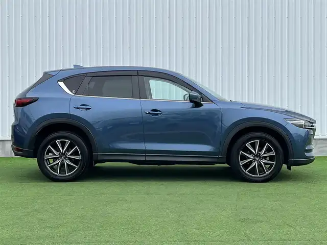 マツダ ＣＸ－５ XD プロアクティブ 香川県 2018(平30)年 5.6万km エターナルブルーマイカ 登録時走行距離：55767km/メーカーオプション純正ナビ(地図SDなし)/CD/DVD/フルセグTV/Bluetooth/AUX/全方位カメラ/バックカメラ/前方ドライブレコーダー/ETC/ヘッドアップディスプレイ/ブラインドスポットモニター/衝突被害軽減システム/クリアランスソナー/横滑り防止装置/レーンキープアシスト/レーダークルーズコントロール/アイドリングストップ/LEDヘッドライト/オートライト/運転席パワーシート/運転席シートメモリ/前席シートヒーター/ステアリングヒーター/エンジンスタートボタン/スマートキー/純正フロアマット/純正19インチアルミホイール