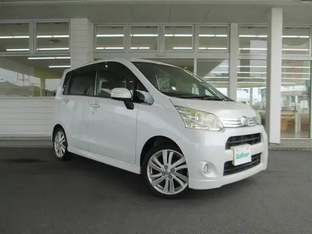 ダイハツ ムーヴ カスタム RS 千葉県 2010(平22)年 7.9万km パールホワイトⅢ キセノンライト/純正16インチAW/ウィンカードアミラー/社外オーディオ【CD/MD/SAM/FM】/momoステアリング/オートライト/フォグライト/ETC/スマートキー/純正マット&ドアバイザー/取扱説明書