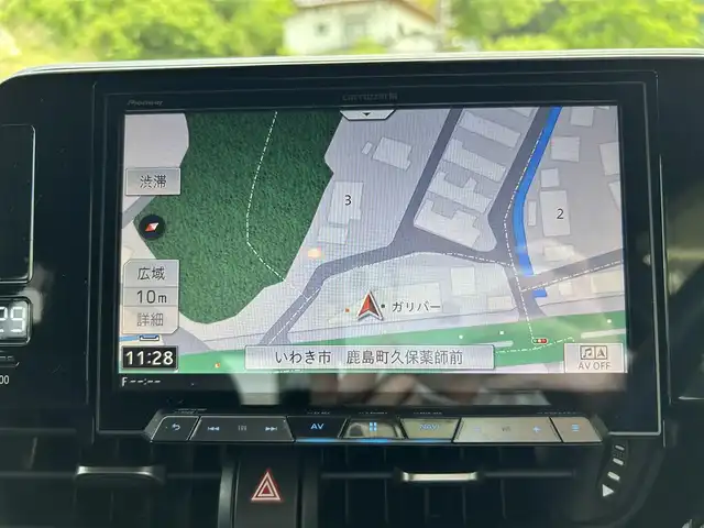 トヨタ Ｃ－ＨＲ S LEDパッケージ 福島県 2018(平30)年 6.6万km ホワイトパールクリスタルシャイン 登録時走行距離：65897km/社外SDナビ/ (BT/フルセグTV/CD/DVD/HDMI/SD/AM/FM)/バックカメラ/プッシュスタート/ビルトインETC/クルーズコントロール/ステアリングスイッチ/電動格納ミラー/ウィンカーミラー/フロアマット/オートライト/オートマチックハイビーム/LEDヘッドライト/純正17インチAW/横滑り防止装置/レーンキープアシスト/車両接近通報装置/スマートキー/スペアキー×１/保証書/取扱説明書