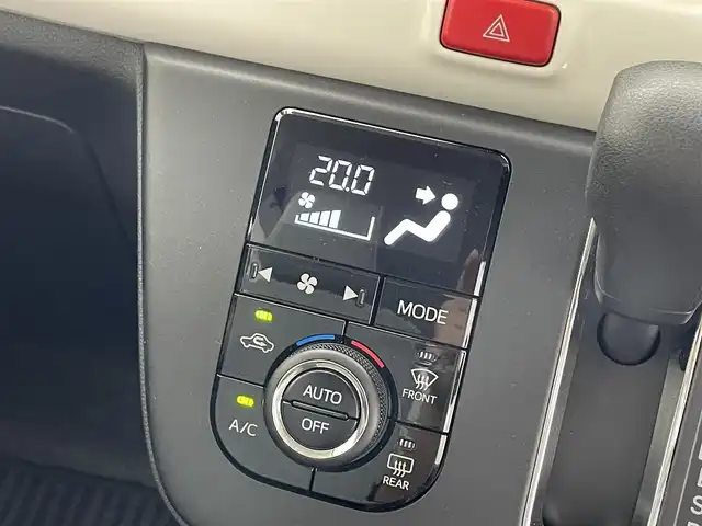 ダイハツ ミラ トコット G SA Ⅲ 滋賀県 2022(令4)年 3.4万km サンドベージュメタリック 禁煙車/社外7型ナビ/（BT/USB/FM/AM）/スマートアシストIII/・衝突警報機能／衝突回避支援ブレーキ（対車両・歩行者）/・車線逸脱警報機能/・誤発進抑制制御機能（前方・後方）/・先行車発進お知らせ機能/・オートハイビーム/ETC/前席シートヒーター/コーナーセンサー（超音波ソナー）/ステアリングスイッチ/アイドリングストップ/スマートキー/プッシュスタート/LEDヘッドライト/純正フロアマット
