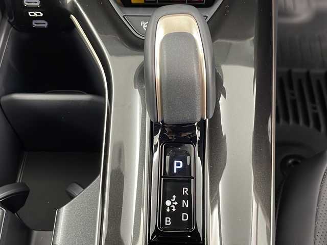 トヨタ クラウン スポーツ Z 道央・札幌 2024(令6)年 0.1万km グレー ・４WD　　ハイブリッド　寒冷地仕様/・トヨタセーフティセンス/・プリクラッシュセーフティ/・レーントレーシングアシスト/・レーンディパーチャーアラー/・レーダークルーズコントロール/・アダプティブハイビームシステム/・純正12.3インチのディスプレイオーディオ/・コネクティッドナビ対応.フルセグ/・Bluetooth/・パノラミックビューモニター/・レザーシート/パワーシート/・エアーシート/シートヒーター/・ミラーヒーター/フロントワイパーデアイサー/・LEDオートライト/・純正エンジンスターター・/・純正アルミ付サマータイヤ積込み/・置くだけ充電