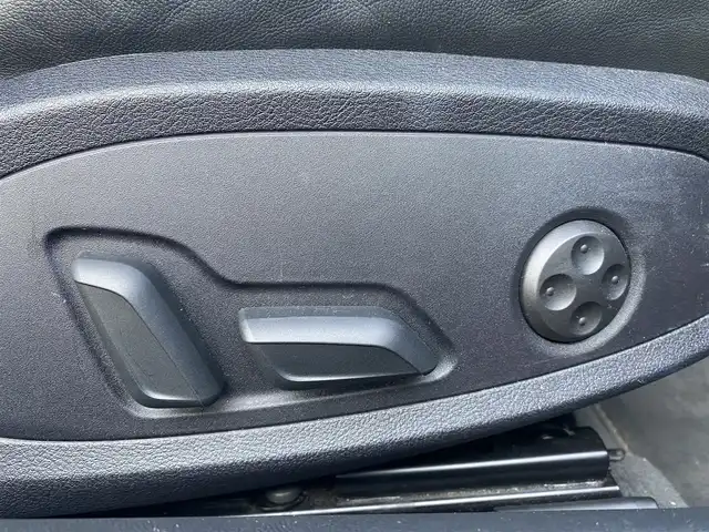 アウディ ＴＴクーペ 2．0 TFSI クワトロ 福岡県 2018(平30)年 3.2万km デイトナグレーパールエフェクト ・クルーズコントロール/・ナビ／ＵＳＢ／Ｂｌｕｅｔｏｏｔｈ/・バックカメラ/・ハーフレザーシート/・ドライブレコーダー/・フルセグテレビ/・ＥＴＣ/・純正１８インチＡＷ/・電動リアスポイラー/・AutoHOLD／電子パーキング