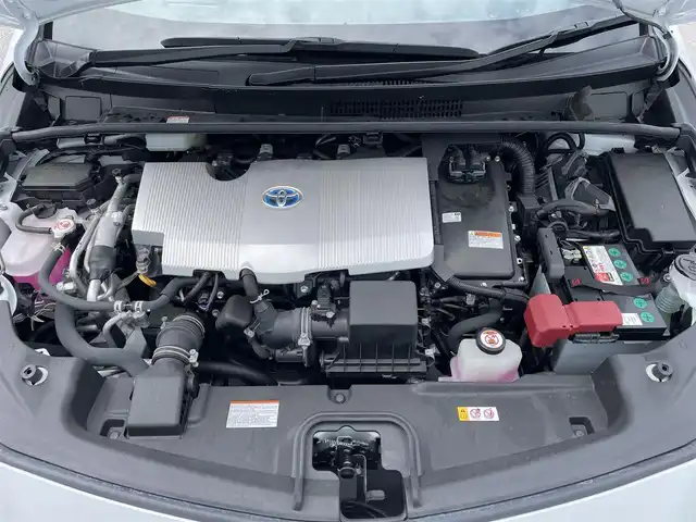 トヨタ プリウス ＰＨＶ A 滋賀県 2021(令3)年 0.5万km プラチナホワイトパールマイカ ワンオーナー/純正８型ディスプレイ/・Bluetooth/フルセグ/・Mira Cast/パノラミックビューモニター/ステアリングリモコン/革巻きステアリング/ステアリングヒーター/ビルトインETC2.0/AC100V/前席シートヒーター/運転席パワーシート/ヘッドアップディスプレイ/パーキングアシスト/LEDオートライト/フォグライト/オートハイビーム/トヨタセーフティセンス/・プリクラッシュセーフティ/・ブラインドスポットモニター/・レーントレーシングアシスト/・クリアランスソナー/・パーキングサポートブレーキ/・ふらつき検知/・ロードサインアシスト/スマートキー