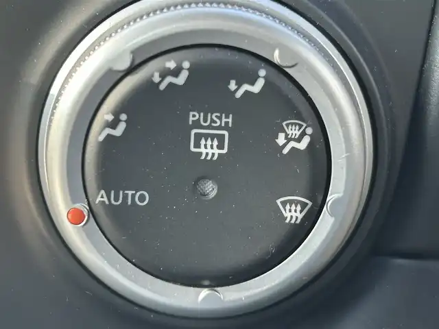 日産 フェアレディ Ｚ 岡山県 2016(平28)年 3.1万km バイブラントレッド 登録時走行距離30449km/カロッツェリアナビ/フルセグTV(AM.FM.CD.DVD.TV.BT)/横滑り防止装置/プッシュスタート/パドルシフト/電動格納ミラー/オートライト/18インチ純正AW/純正フロアマット/オートエアコン