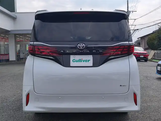 トヨタ アルファードハイブリット Z 熊本県 2023(令5)年 3.1万km プラチナホワイトパールマイカ ワンオーナー/左右独立ムーンルーフ/純正ディスプレイオーディオナビ/【フルセグTV/BT/HDMI】/全方位カメラ/純正フリップダウンモニター/デジタルインナーミラー/トヨタチームメイト/トヨタセーフティセンス/前後ドライブレコーダー/置くだけ充電/純正18インチAW/黒革シート/D/Nパワーシート（D席メモリ付）/D/Nシートヒーター/D/Nシートクーラー/後席シートヒーター/後席シートクーラー/ステアリングヒーター/パドルシフト/ビルトインETC2.0/スペアキー