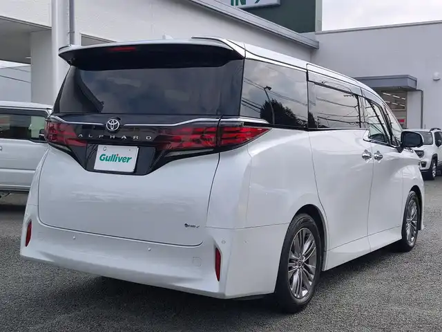トヨタ アルファードハイブリット Z 熊本県 2023(令5)年 3.1万km プラチナホワイトパールマイカ ワンオーナー/左右独立ムーンルーフ/純正ディスプレイオーディオナビ/【フルセグTV/BT/HDMI】/全方位カメラ/純正フリップダウンモニター/デジタルインナーミラー/トヨタチームメイト/トヨタセーフティセンス/前後ドライブレコーダー/置くだけ充電/純正18インチAW/黒革シート/D/Nパワーシート（D席メモリ付）/D/Nシートヒーター/D/Nシートクーラー/後席シートヒーター/後席シートクーラー/ステアリングヒーター/パドルシフト/ビルトインETC2.0/スペアキー
