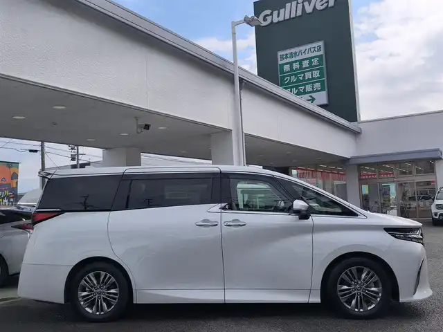 トヨタ アルファードハイブリット Z 熊本県 2023(令5)年 3.1万km プラチナホワイトパールマイカ ワンオーナー/左右独立ムーンルーフ/純正ディスプレイオーディオナビ/【フルセグTV/BT/HDMI】/全方位カメラ/純正フリップダウンモニター/デジタルインナーミラー/トヨタチームメイト/トヨタセーフティセンス/前後ドライブレコーダー/置くだけ充電/純正18インチAW/黒革シート/D/Nパワーシート（D席メモリ付）/D/Nシートヒーター/D/Nシートクーラー/後席シートヒーター/後席シートクーラー/ステアリングヒーター/パドルシフト/ビルトインETC2.0/スペアキー