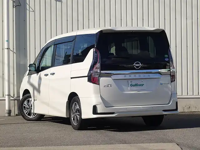 日産 セレナ e－パワー ハイウェイスター V 山形県 2021(令3)年 5.9万km ブリリアントホワイトパール 衝突被害軽減システム/ワンオーナー/純正メモリナビ/　　【CD DVD BT フルセグ USB】/アラウンドビューモニター/両側パワースライドドア/レーダークルーズコントロール/LEDオートヘッドライト/純正15インチアルミホイール/ドライブレコーダー/ステアリングスイッチ/インテリジェントルームミラー/電動格納ウィンカーミラー/フォグランプ/スマートキー×2/ETC